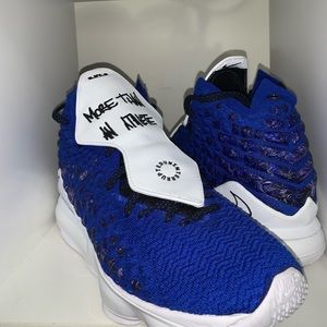 Nike/Uninterrupted.COLORWAY
Racer Blue/White/Black